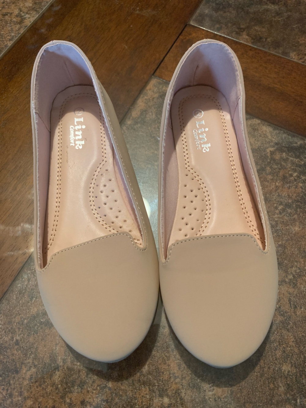 Girls’ Casual/dressy slip on shoes